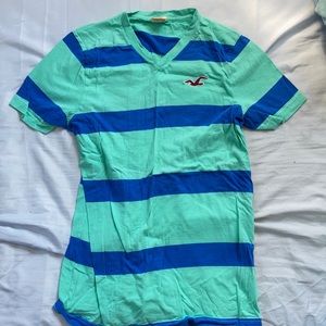 Men’s hollister tee shirt